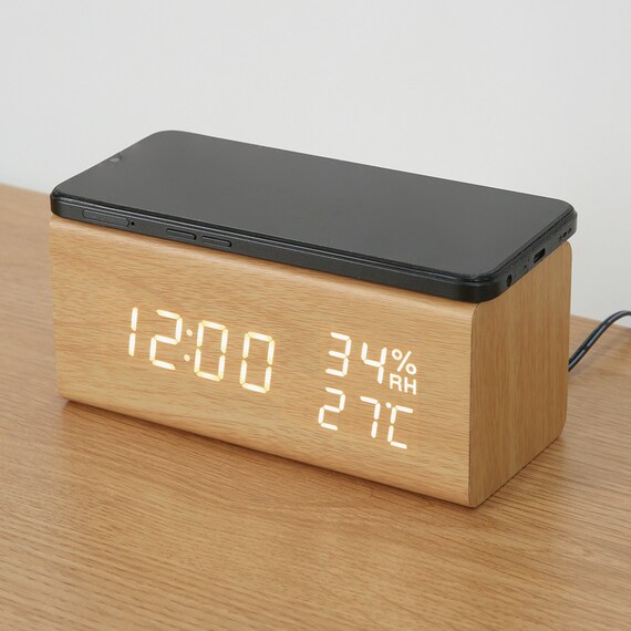 置くだけスマホ充電LED時計 ナチュラル (SC 003HT) 1枚目画像