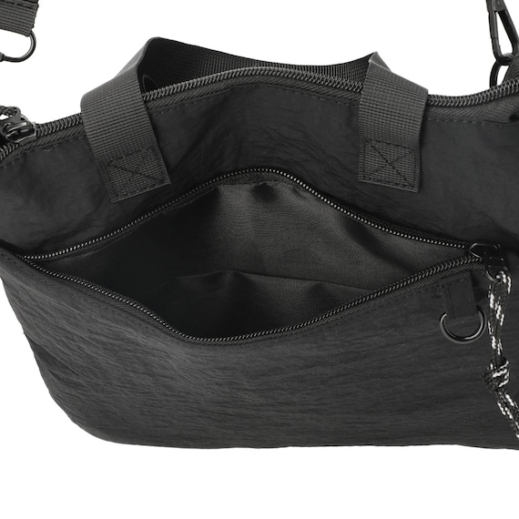 A4縦型ショルダーバッグ(ブラック) 6枚目画像