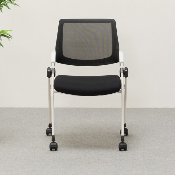 ミーティングチェア(X-16W2 WH/BK) 2枚目画像