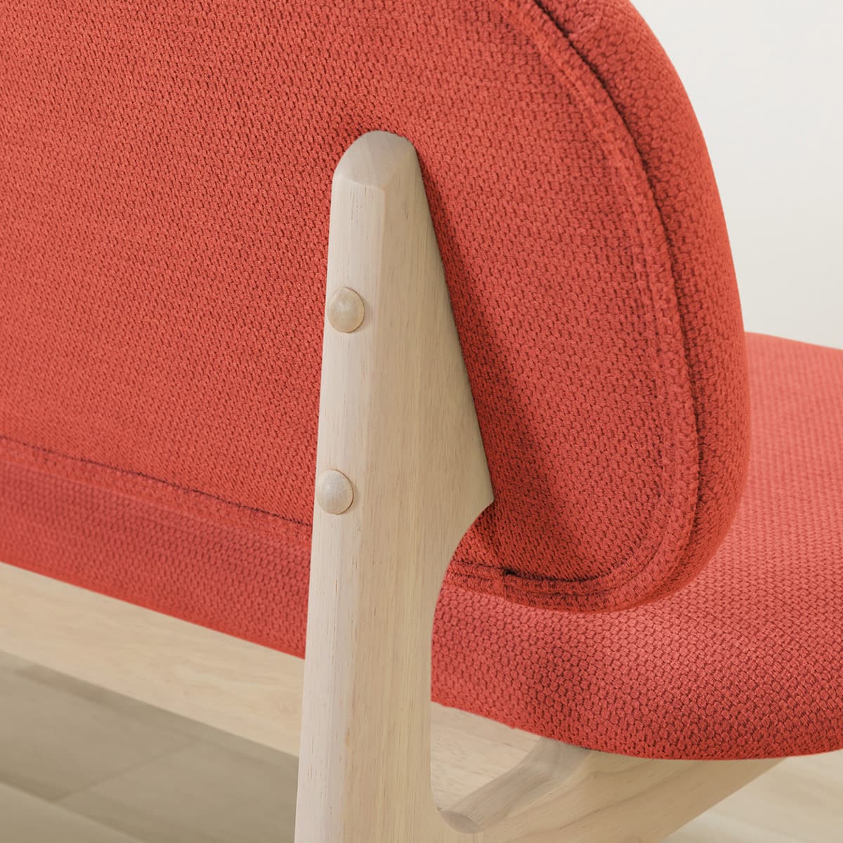 傷・汚れに強いファブリック リビングダイニング2人用チェア