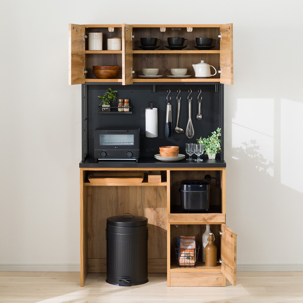 ダストボックス用スペース付きマグネットキッチンボード(IM301C 100MGD