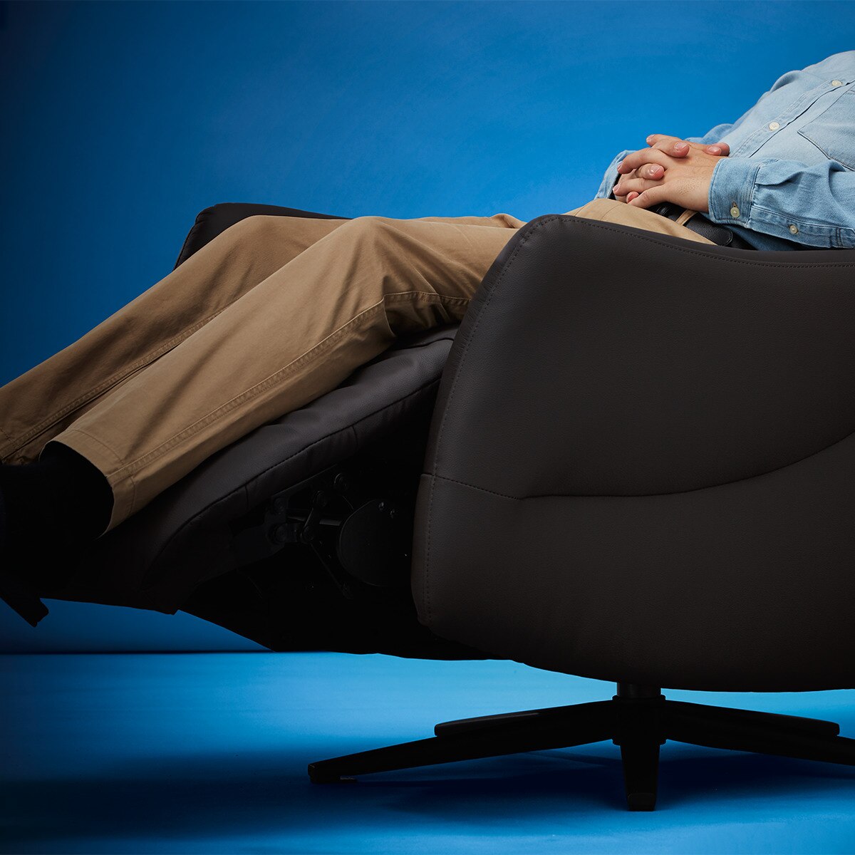 電動リクライニングパーソナルチェア+テーブルセット 本革(一部合成