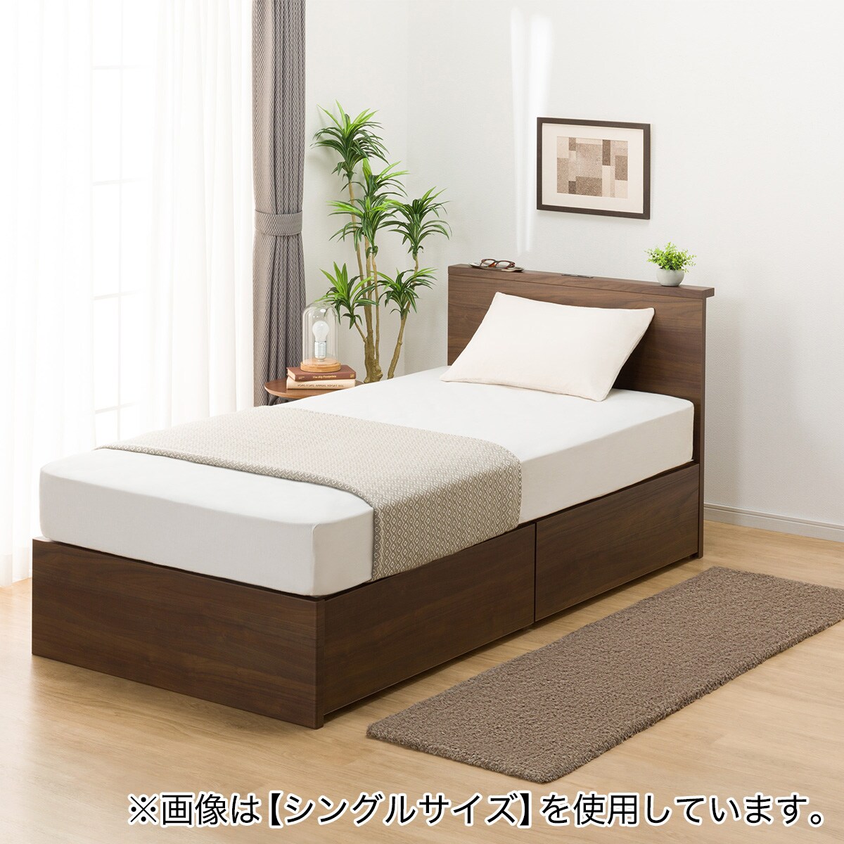 6/19日までの出品　ニトリ　クイーンベッドフレームセット　おまけ付き ニトリ ベッド 引出し収納付き クイーンベッドフレーム