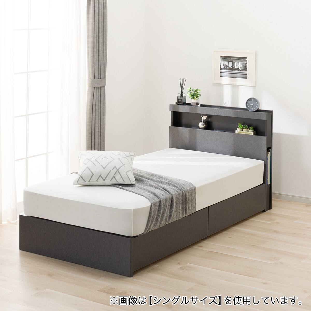 お値下げ美品ニトリセミダブル収納つき&フランスベッドマットレス単品でも可 収納付きベッドフレーム セミダブル 棚・サイド収納・ライト付きタイプ