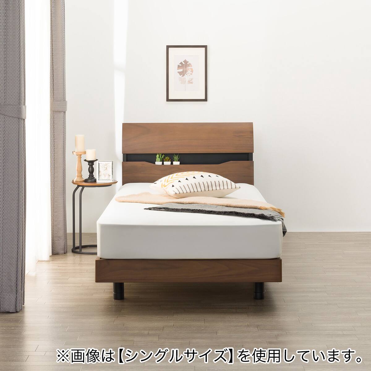 すのこベッドフレーム セミダブル (MF403 棚・コンセント・ライト付き