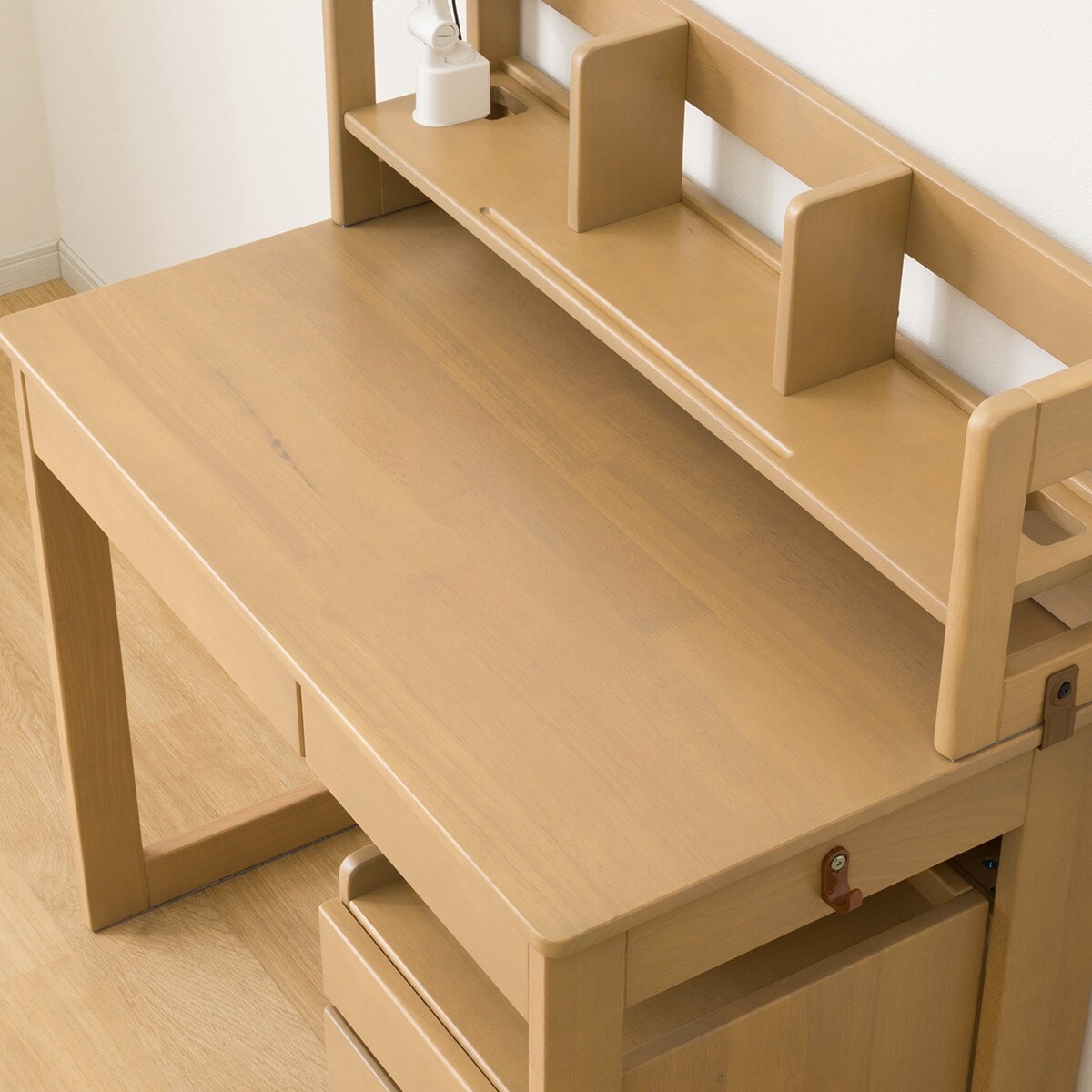 スタンダードデスクセット(XK01 LBR デスクライト付き) | ニトリ