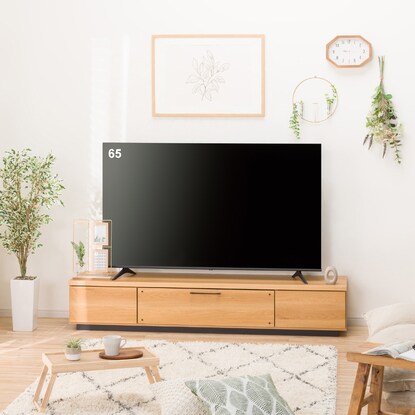 どんなお部屋にもなじむシンプルなデザインのローボードです。