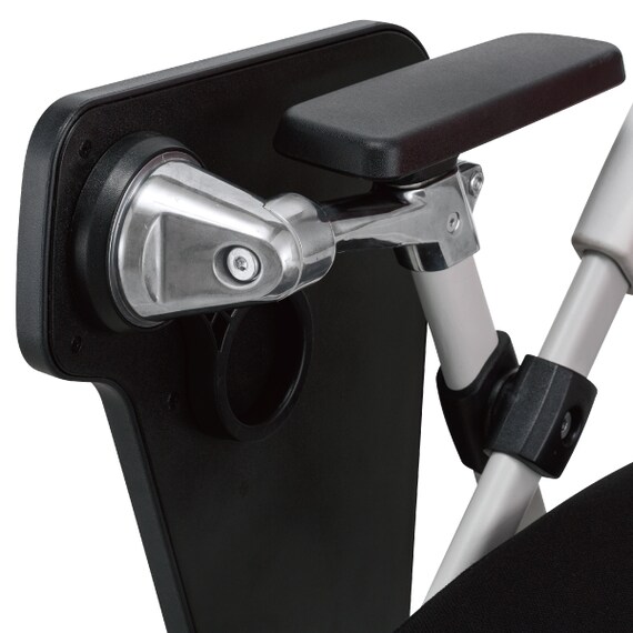 【在庫限り】ミーティングチェア(X-16W テーブル・肘付き WH/BL) 11枚目画像