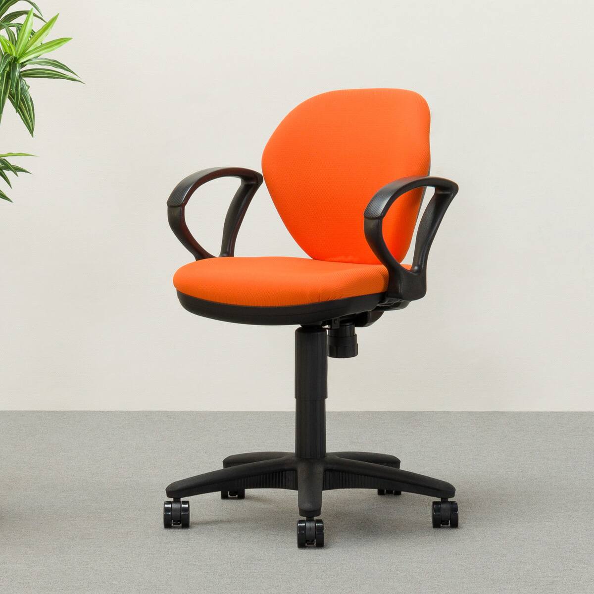 オフィスチェア(セルト 肘付き BK/OR) | ニトリネット【公式】 家具