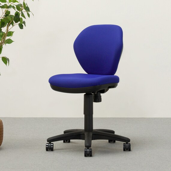 オフィスチェア(セルト BK/BL) 2枚目画像