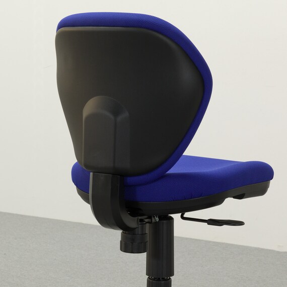 オフィスチェア(セルト BK/BL) 10枚目画像