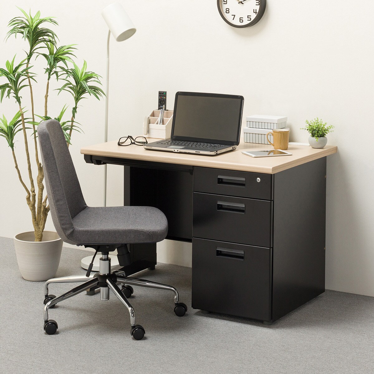 黒猫 　無垢楢材　片袖机２点 黒猫 無垢楢材 片袖机2点 feature_2024_desk_kokusan | TWO-ONE STYLE