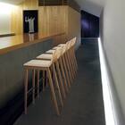 木製カウンターチェア(タストA 背板 A80-70 NA/IV) 6枚目画像