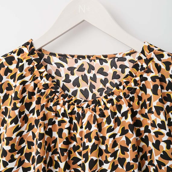 ハート柄ギャザー襟ブラウス (50001) 4枚目画像