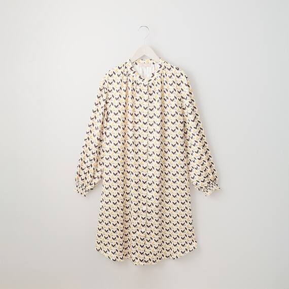 ジオメトリック柄チュニックブラウス　(50022) 1枚目画像