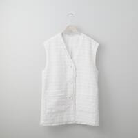 パール調ボタンツイードジレ　(11008)