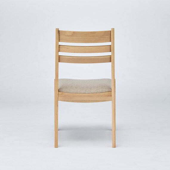 ダイニングチェア LBR AS002(Living in Comfort) 4枚目画像