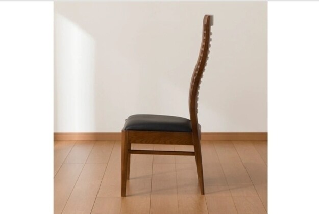 美品 ニトリ DC マライア3 LBR ダイニングチェア タモ材　2脚 美品 ニトリ DC マライア3 LBR ダイニングチェア タモ材 2脚