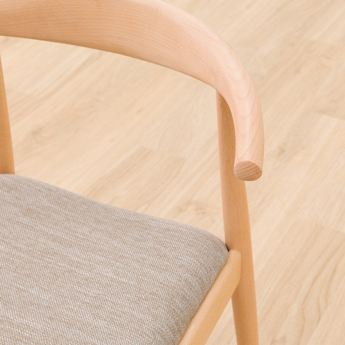 〚美品〛✦ニトリ Nコレクション C-01D 2脚✦ ダイニングチェア(NコレクションC-01D NA/DR-BE) | ニトリネット