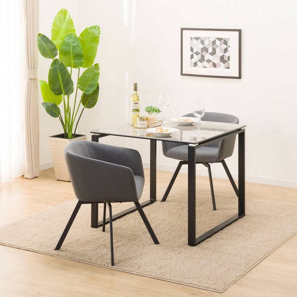 ニトリの二人用 ダイニングテーブル せまかっ 