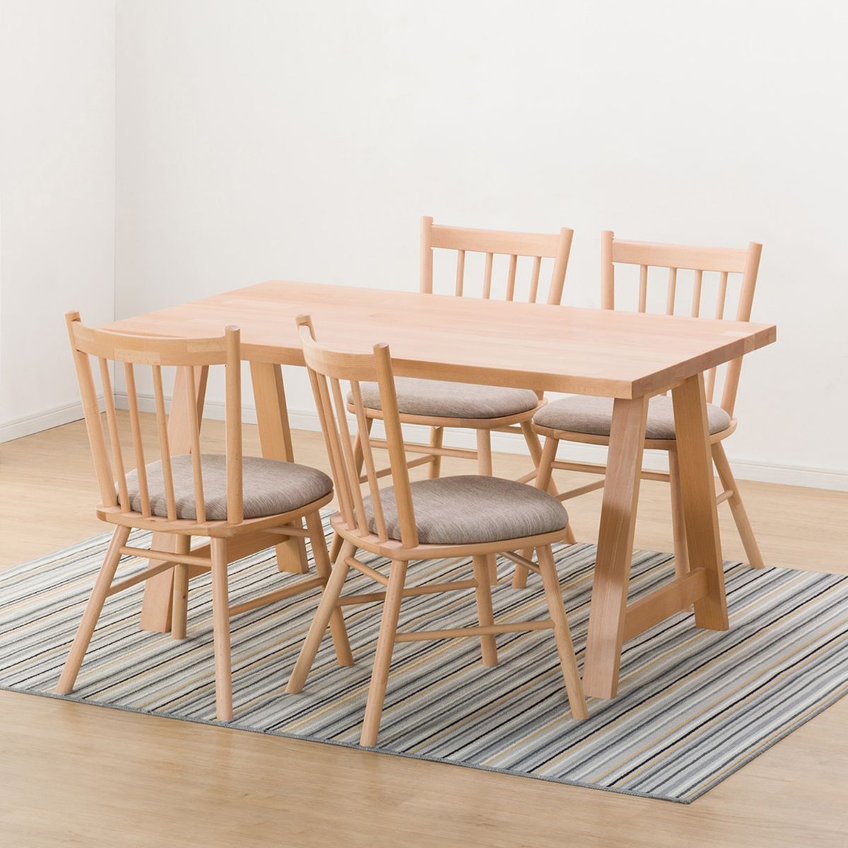 ニトリ ダイニングテーブル+イス5点セット 19800円 80410