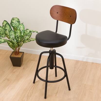 426009201.jpg?ccp=1722938400&  