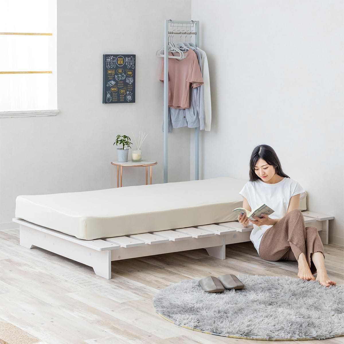 セミダブル 天然木ステージすのこベッドフレーム (WH) | ニトリネット