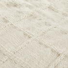 厚くボリューム感のある ニット調スローケット(ソフィマ 140x200 アイボリー) 8枚目画像