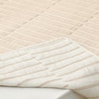 軽すぎず、安心感のあるガーゼケット(ライン 90x120 BE) 7枚目画像