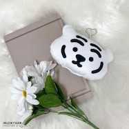 ムジークタイガークッションマスコットキーホルダー(ホワイト)