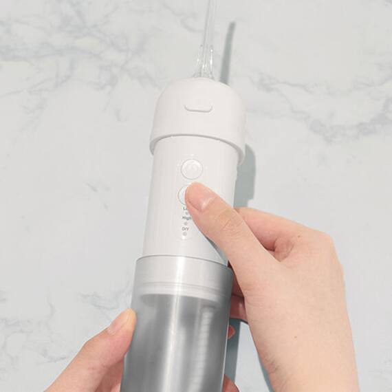 口腔洗浄器ジェットクリーンスマート(JCS FS-103) 4枚目画像