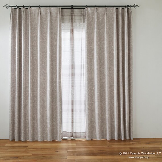 (1枚入り)スヌーピーカーテン シティースケープ 100X135 GY 1枚目画像