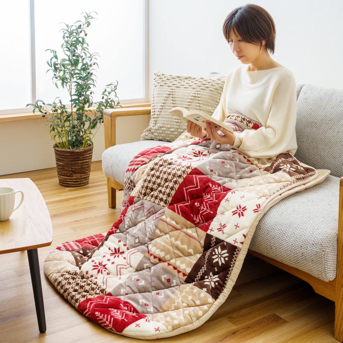 こたつのように暖かい ポケットこたつ 90×120cm (リーチェ/レッド