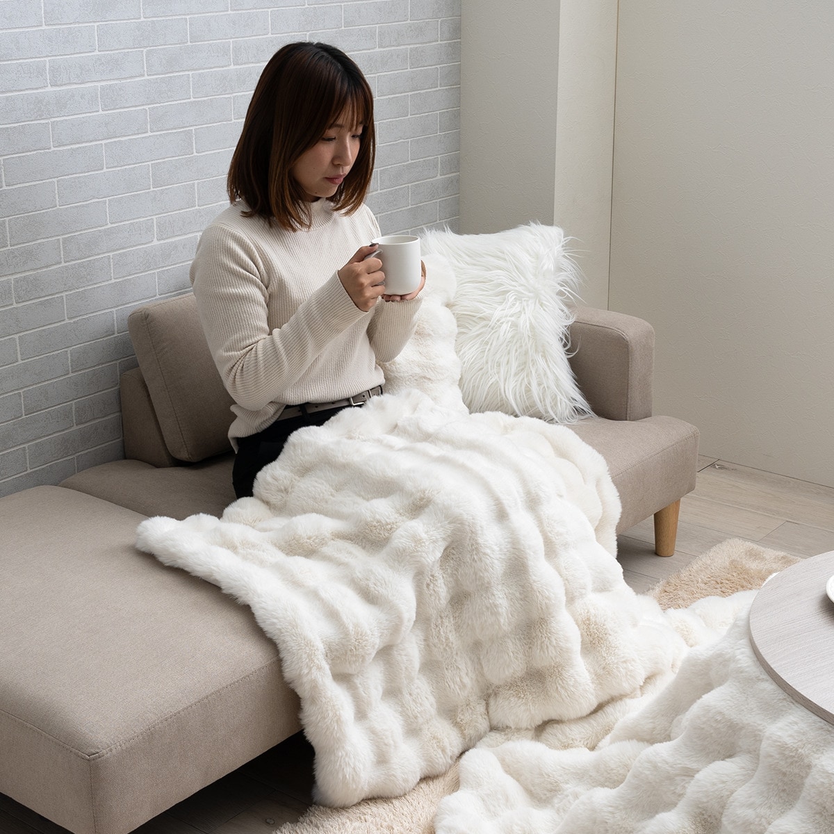 もこもこ ラビットファー調2枚合わせブランケット 70×100cm | ニトリ