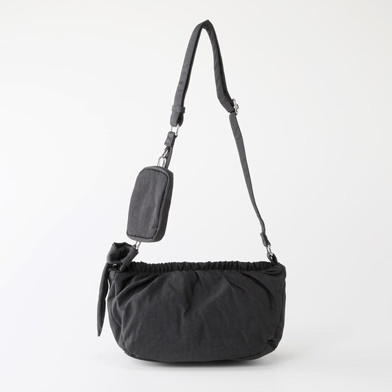 ミニポーチ付ナイロンワンショルダーバッグ　(91008) 1枚目画像