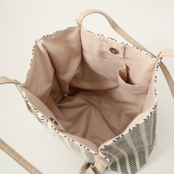 軽量ストライプショルダーバッグ　(91013) 4枚目画像