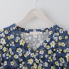 レーヨン花柄Vネックブラウス (51020) 5枚目画像