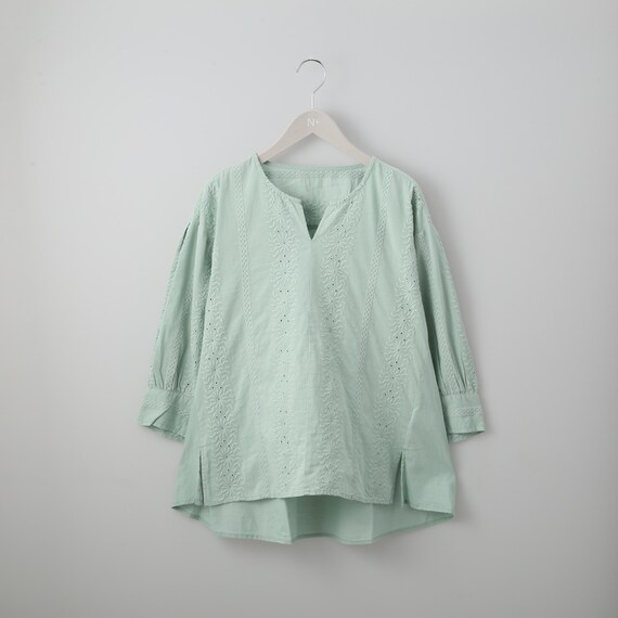 シフリー花柄刺繍ブラウス　(51015) 1枚目画像