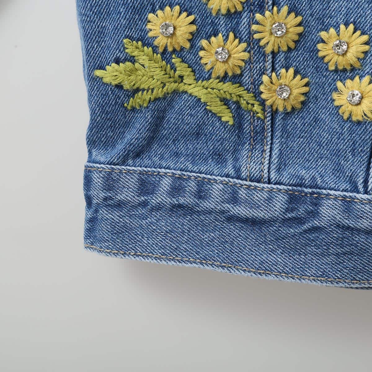 刺しゅう使いデニムジャケット (11015) | ニトリネット【公式】 家具