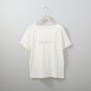 【N+商品】フェイクパール付きロゴＴシャツ　(61026)