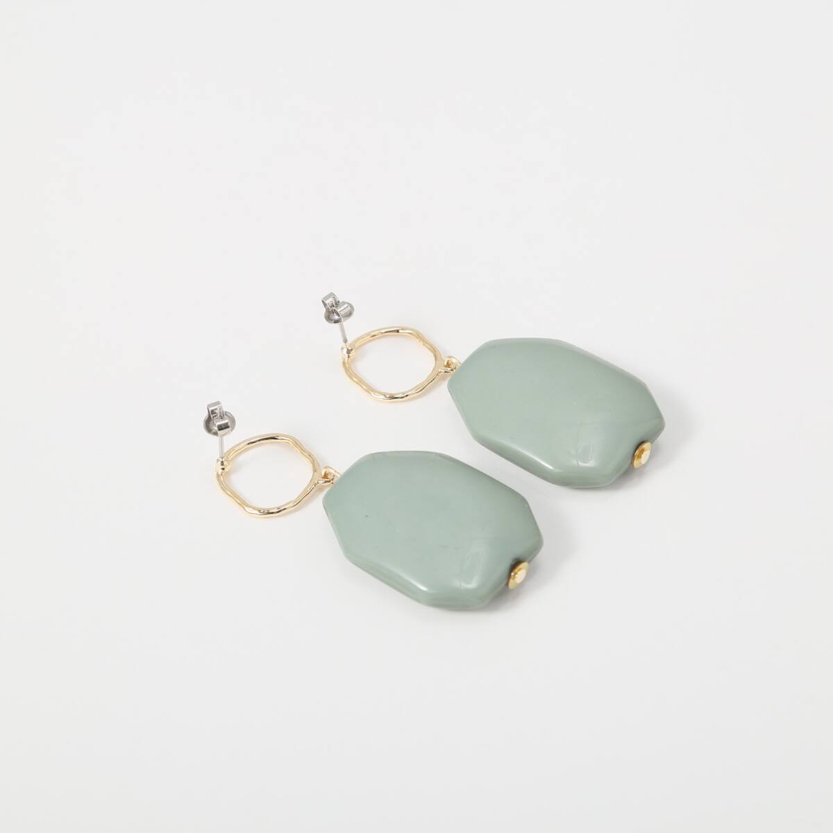 ボリュームカラーピアス (91066) | ニトリネット【公式】 家具