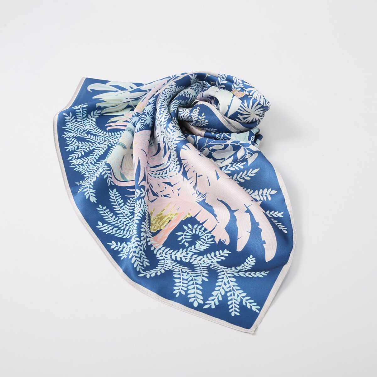 トロピカルリーフスカーフ (91070) | ニトリネット【公式】 家具