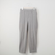 【N+商品】ピンタックストレッチテーパードパンツ　(22119)