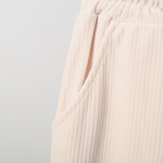 やわらかコーデュロイストレートパンツ (22107) 4枚目画像