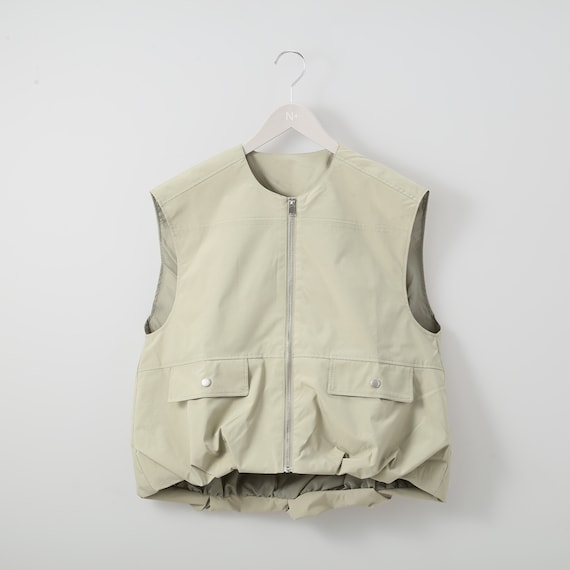 裾タックスリーブレスブルゾン (12110) 1枚目画像