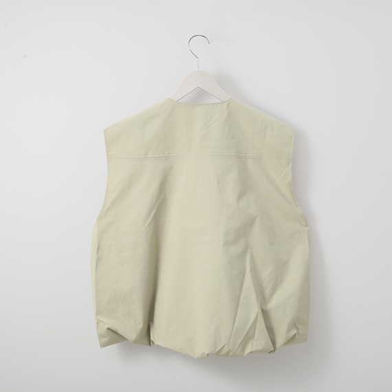 裾タックスリーブレスブルゾン (12110) 2枚目画像