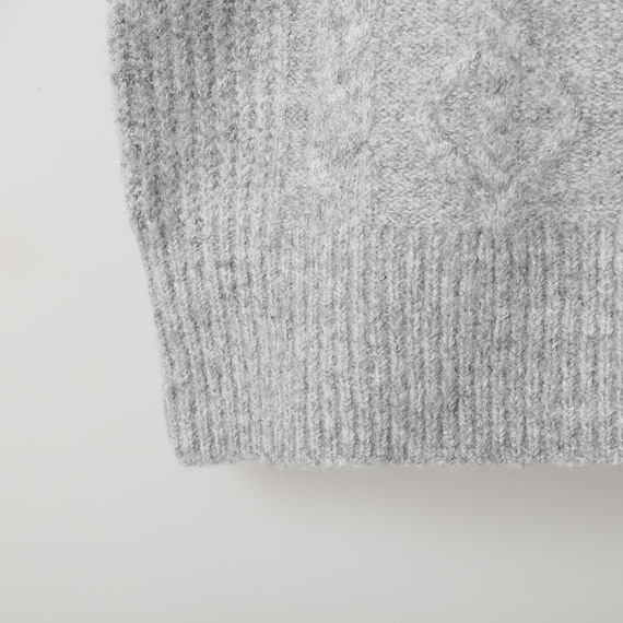 ケーブル編みニットプルオーバー (72128) 6枚目画像