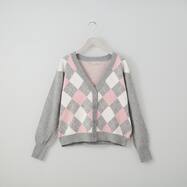 アーガイル柄ニットカーディガン　(82106)