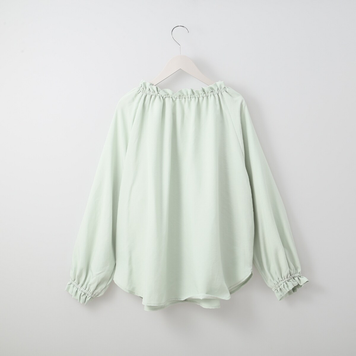 ギャザー襟ビンテージサテンブラウス Mサイズ (53100) | ニトリ