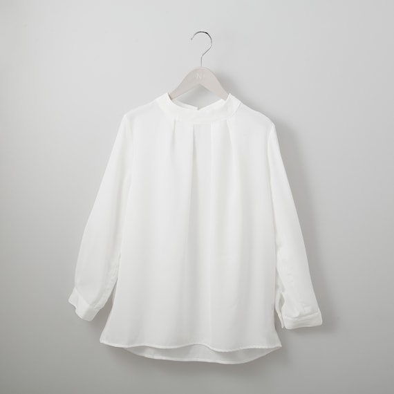 フロントタックプルオーバーブラウス (53104) 1枚目画像